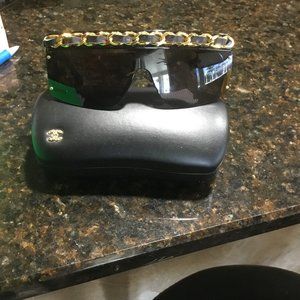 Chanel vintage chain sunglasses